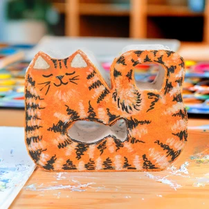 Claycrete_PaintedCat_Cutout_WEB